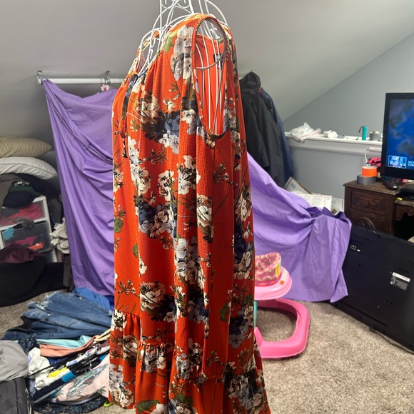 BE by Chetta brand. Long sleeve with cold shoulder. Ties in front. Size 8 dress - Picture 2 of 6